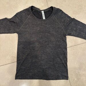 Lululemon Swiftly Tech Tee in Charcoal Gray New
